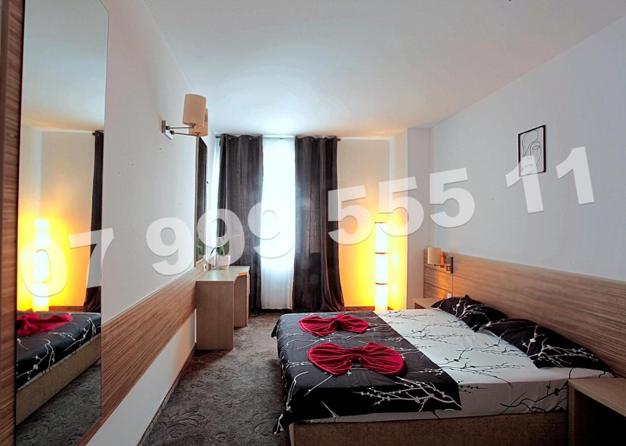Cataleya Suites Aparthotel Bucarest Esterno foto