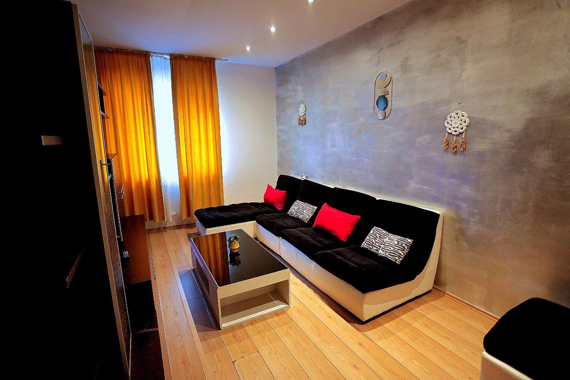 Cataleya Suites Aparthotel Bucarest Esterno foto