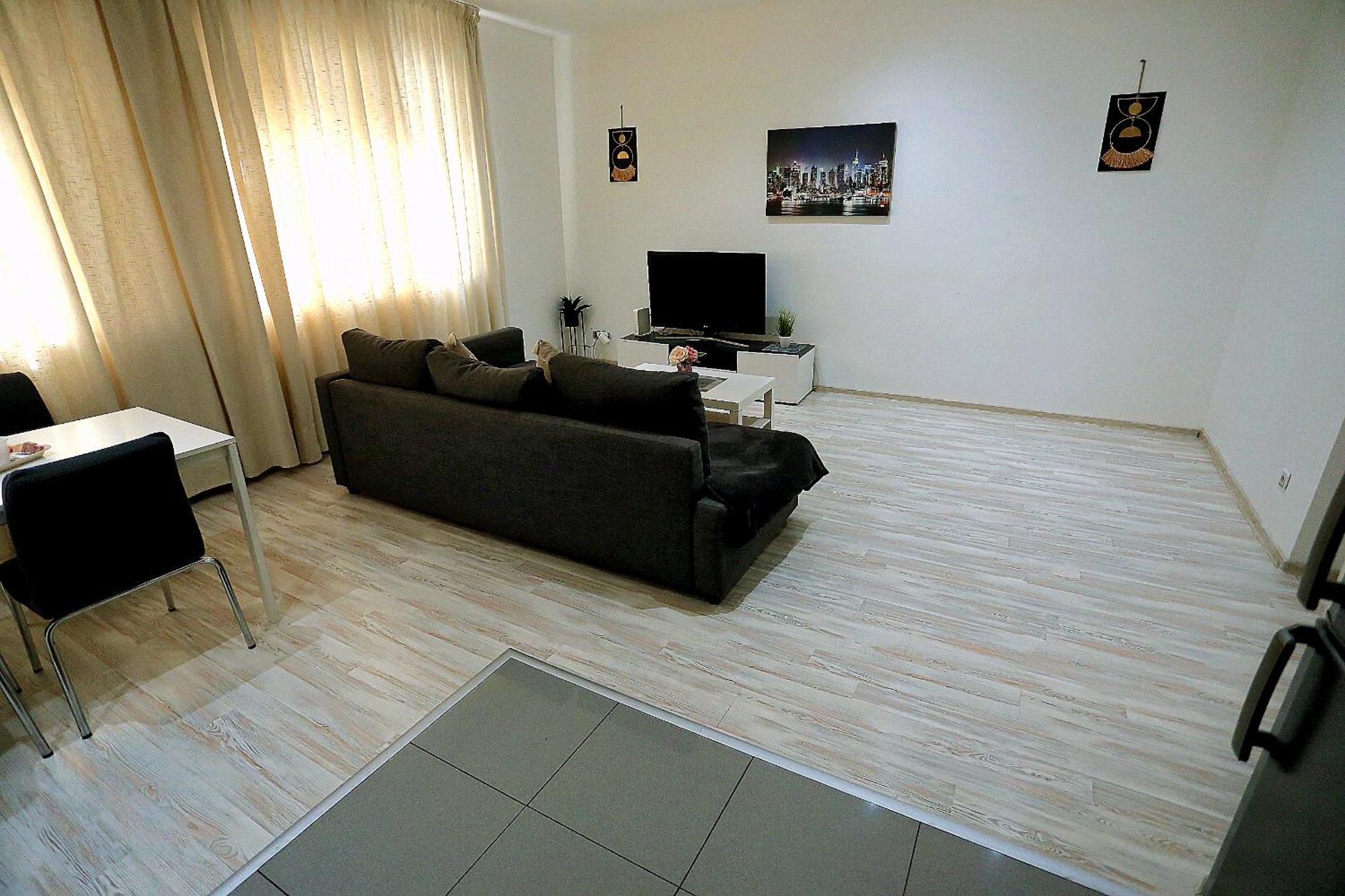 Cataleya Suites Aparthotel Bucarest Esterno foto