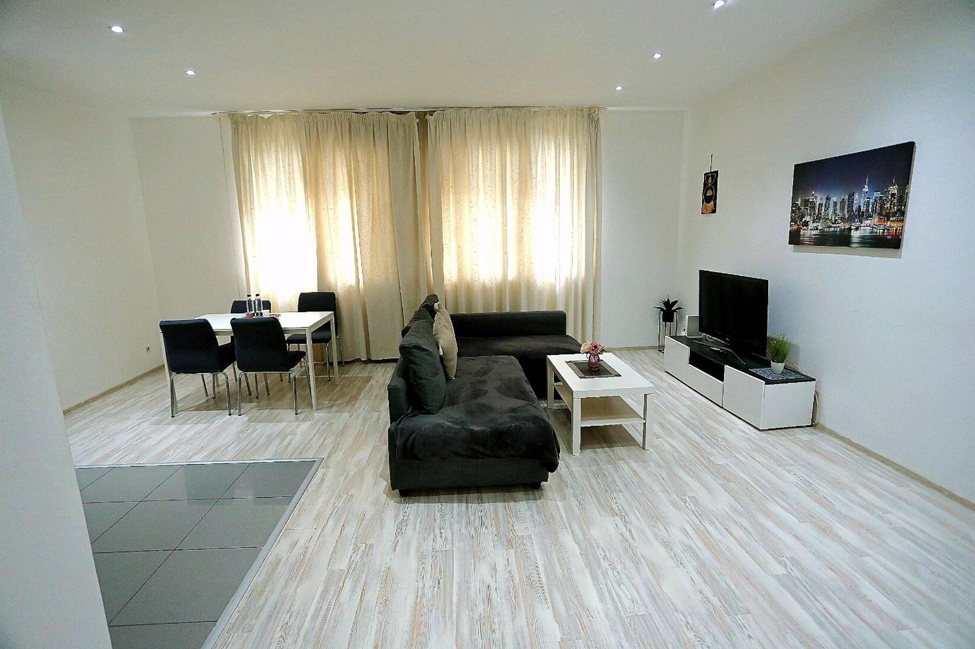Cataleya Suites Aparthotel Bucarest Esterno foto